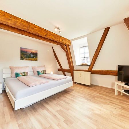 Wohnung 2 - Nur 5 Fahrminuten Vom Europapark エッテンハイム エクステリア 写真